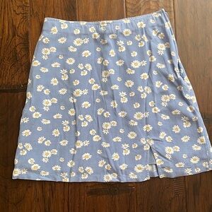 Hollister Ultra High-Rise Floral Skirt in Size XS
